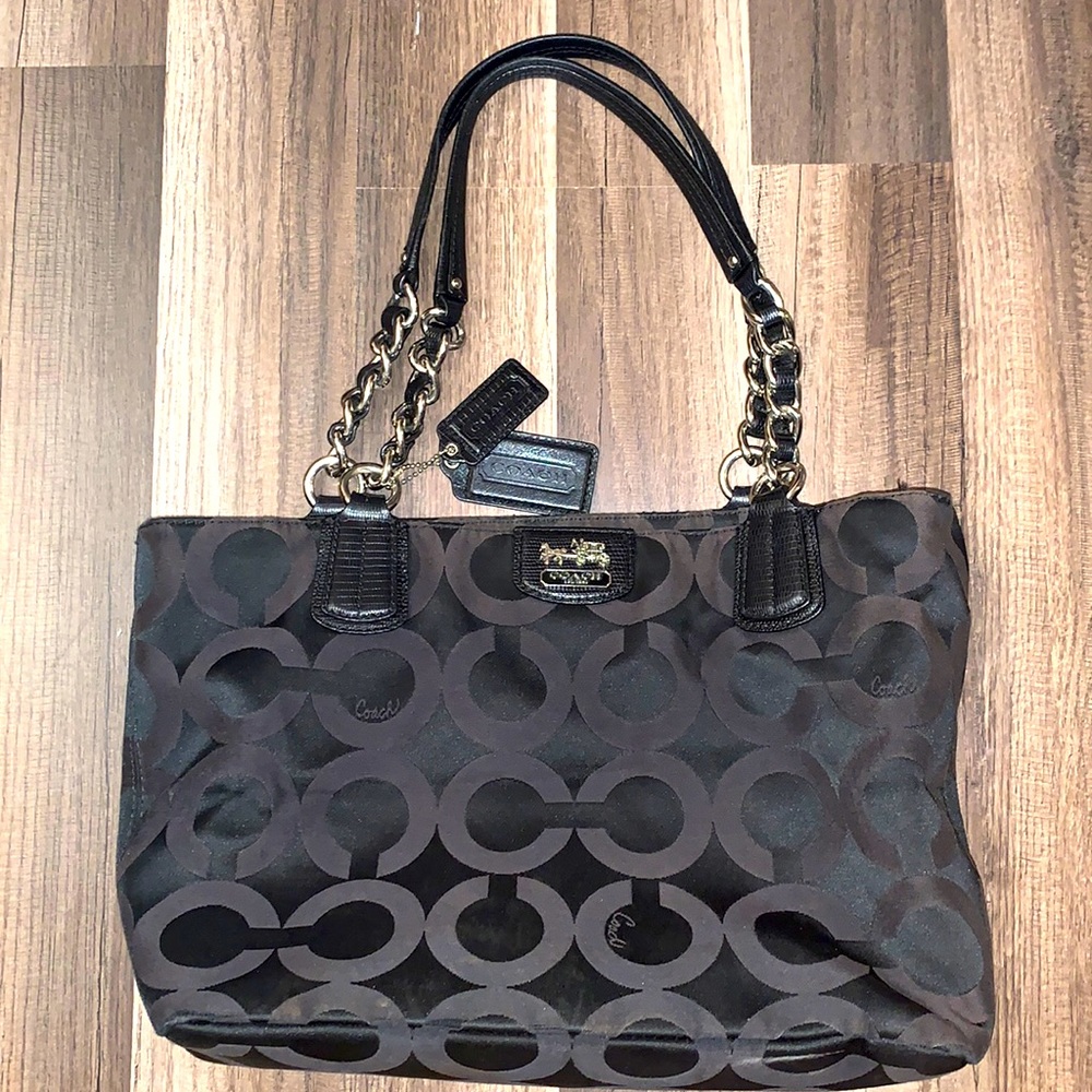 Coach black shoulder bag